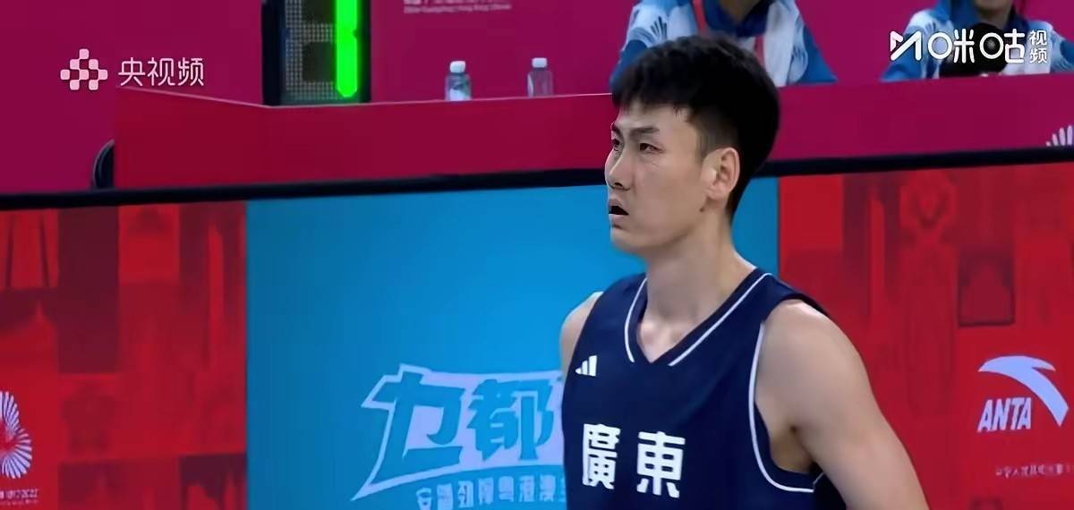 好博体育-转折点！山东男篮手感冰凉，法国杯冲刺阶段攻防权衡，媒体盛赞，阵容厚度经受考验(中国男篮VS法国)